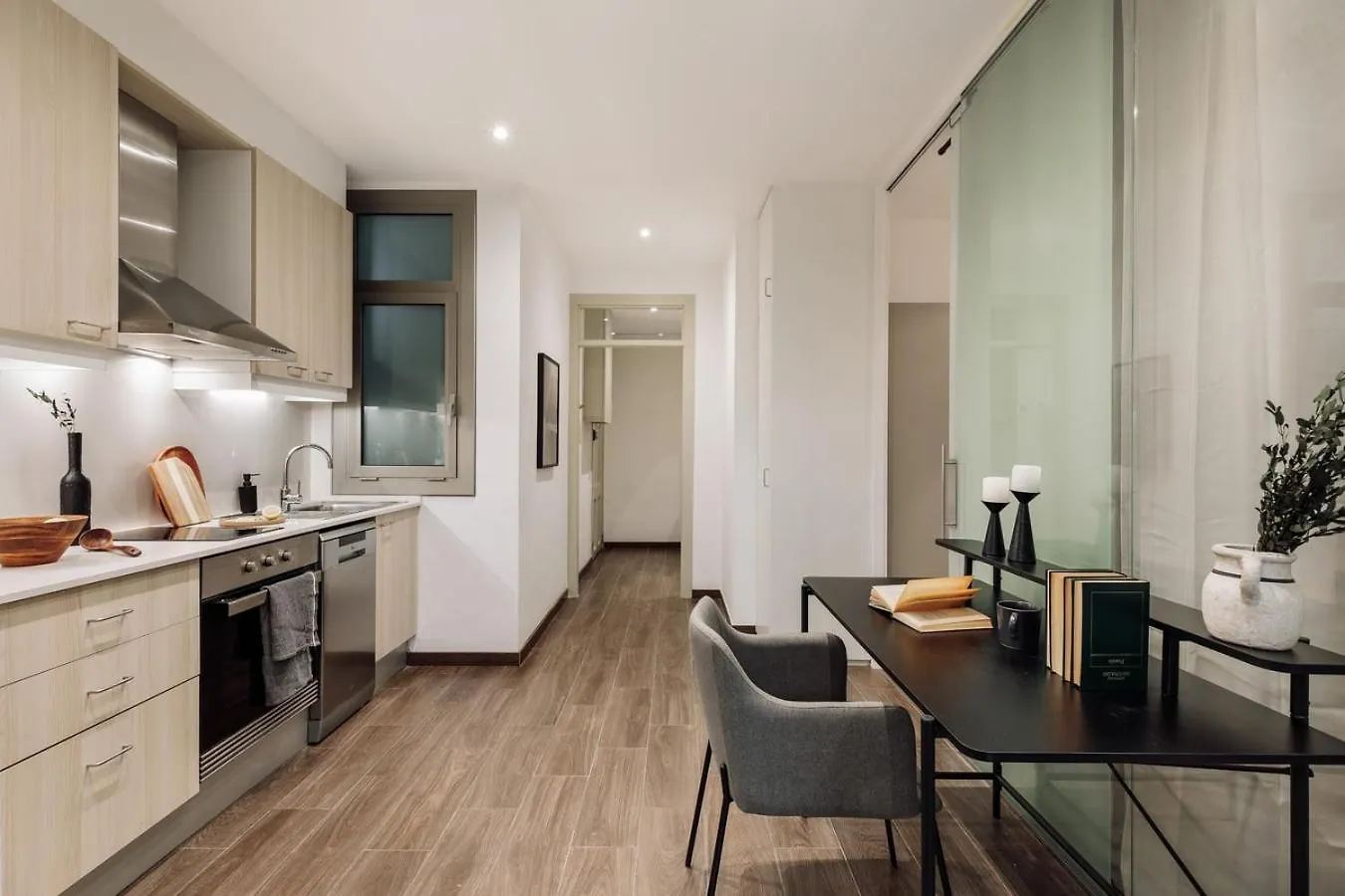 Apartment Tunupa - 2 Bedrooms And Terrace In Sant Gervasi Barcelona Spanien